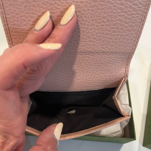 EIC Gucci wallet in pink with box - Picture 5 of 6